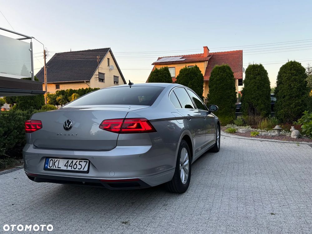 Volkswagen Passat 2.0 TDI EVO Business - 6