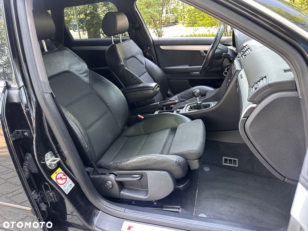 Audi A4 Avant - 6