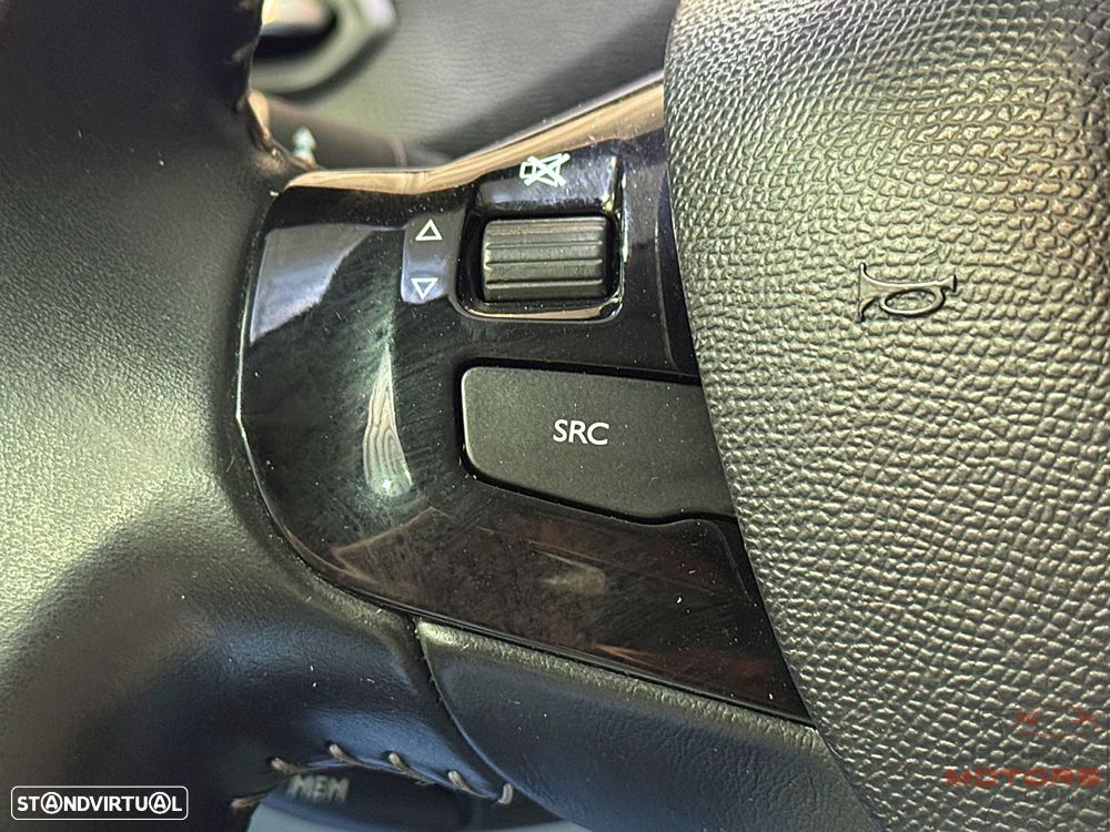 Peugeot 308 SW 1.6 e-HDi Allure - 22