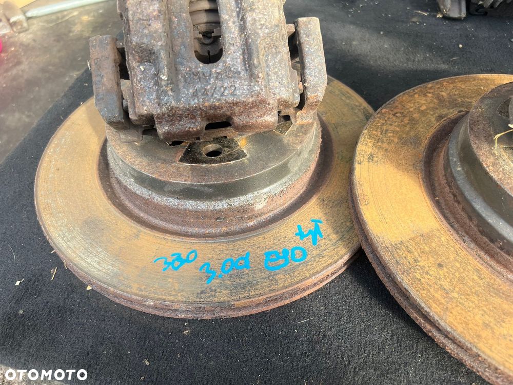 Zestaw zaciski hamulce SWAP jarzma E90 e91 tył 336x22mm 330d 330i 335i 335d - 3