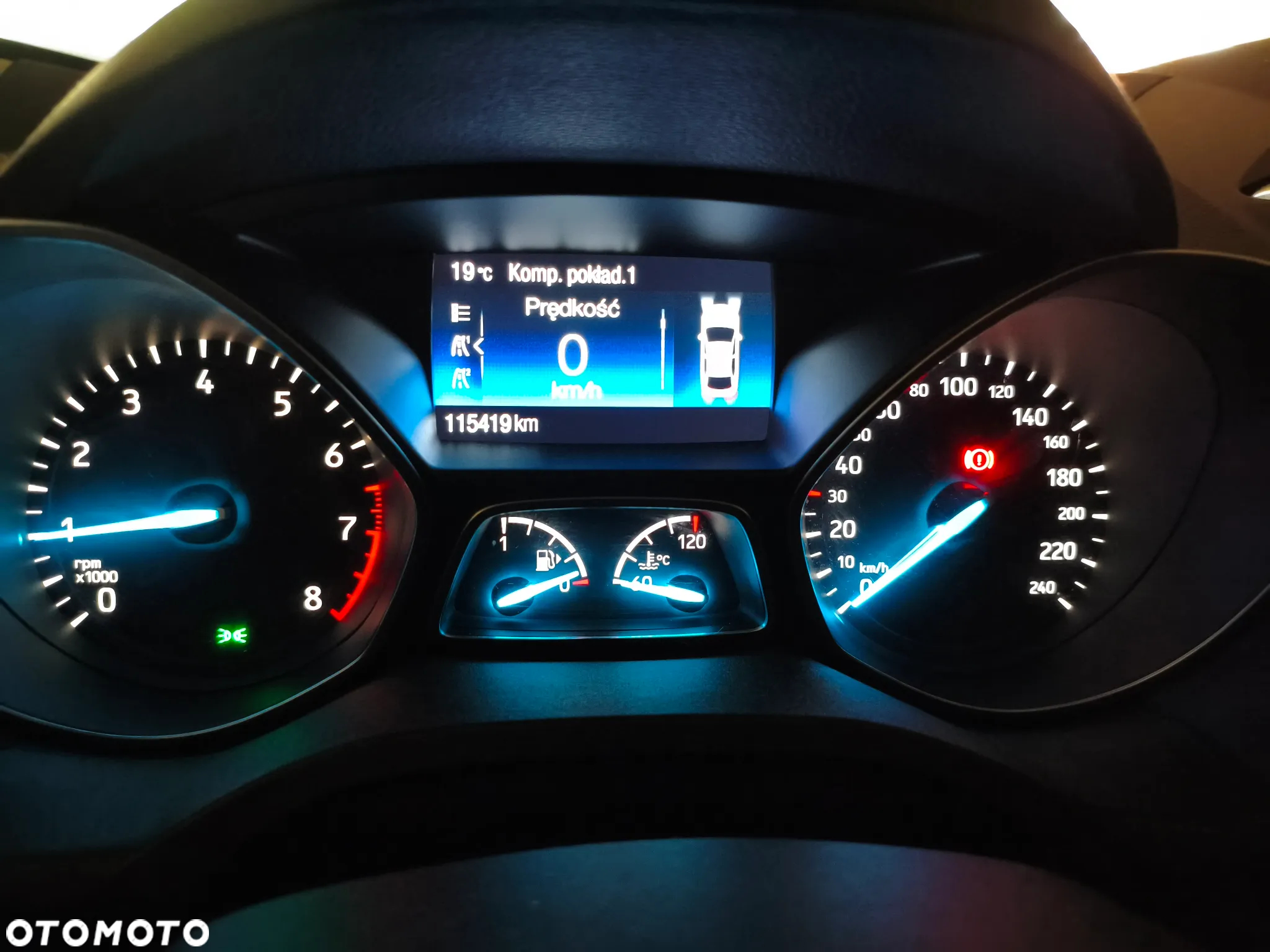Ford Kuga 1.5 EcoBoost 2x4 Titanium - 26