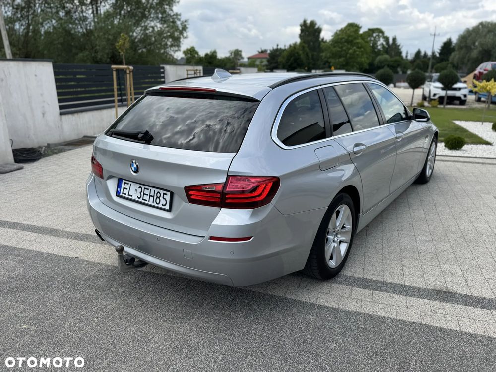 BMW Seria 5 520d - 14