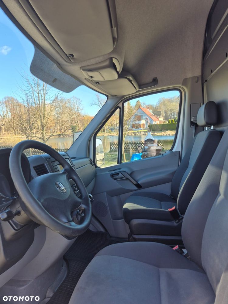 Volkswagen CRAFTER 2EKE2 - 9