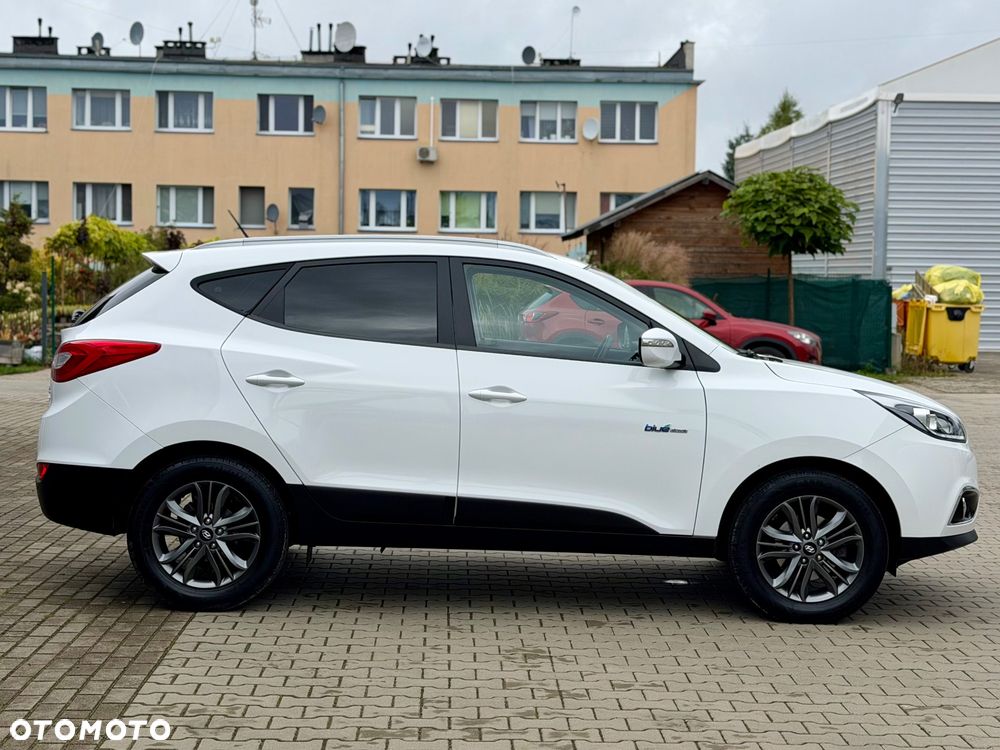 Hyundai ix35 1.6 2WD blue Trend - 6