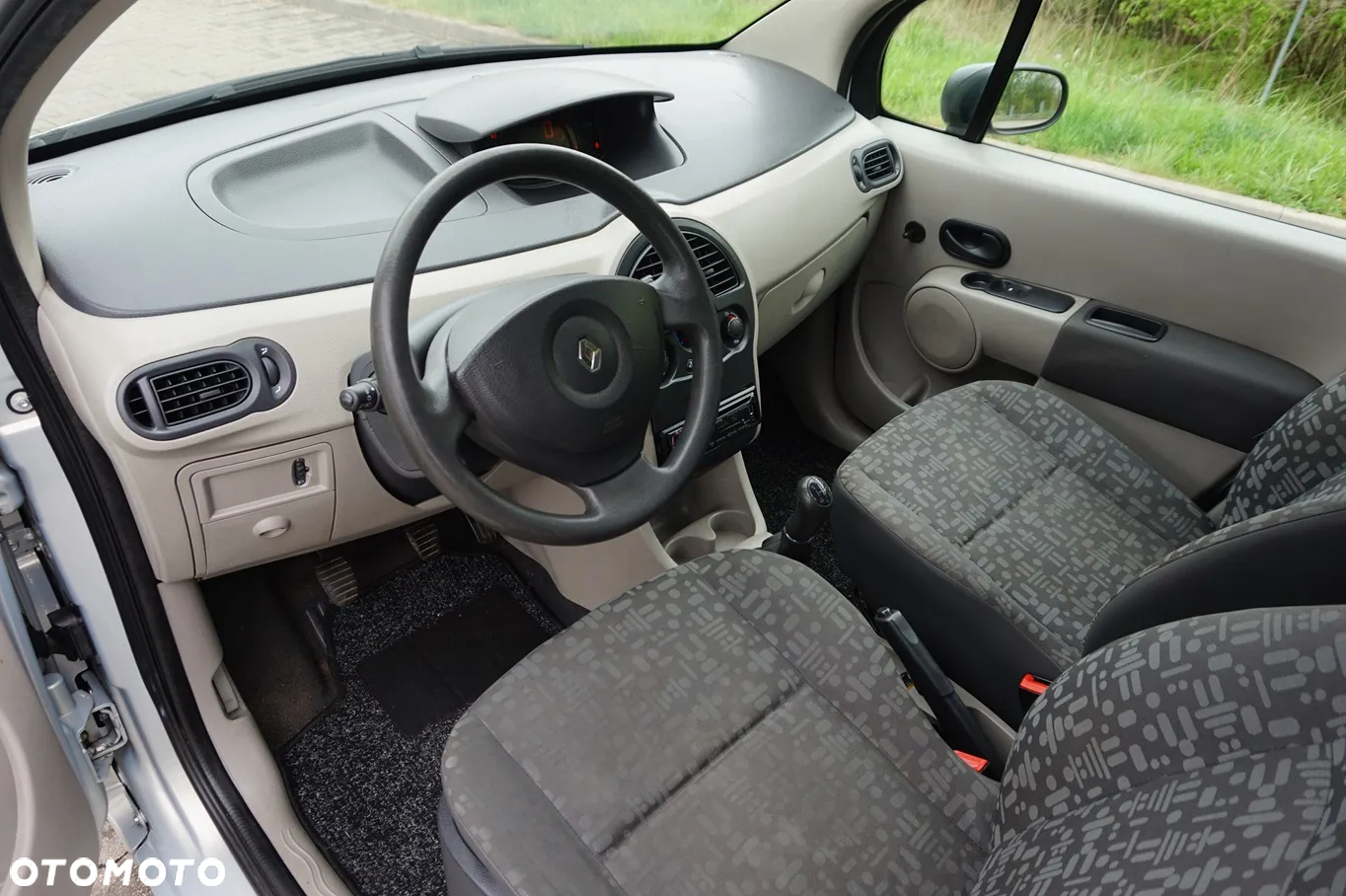 Renault Modus - 22