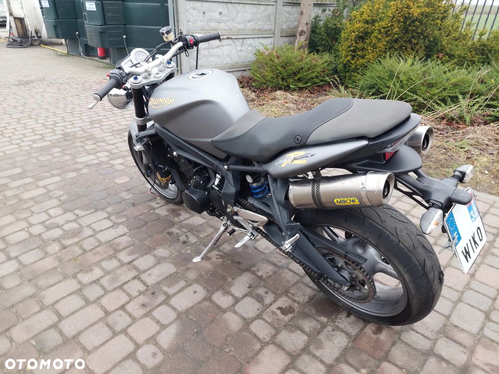 Triumph Street Triple - 3