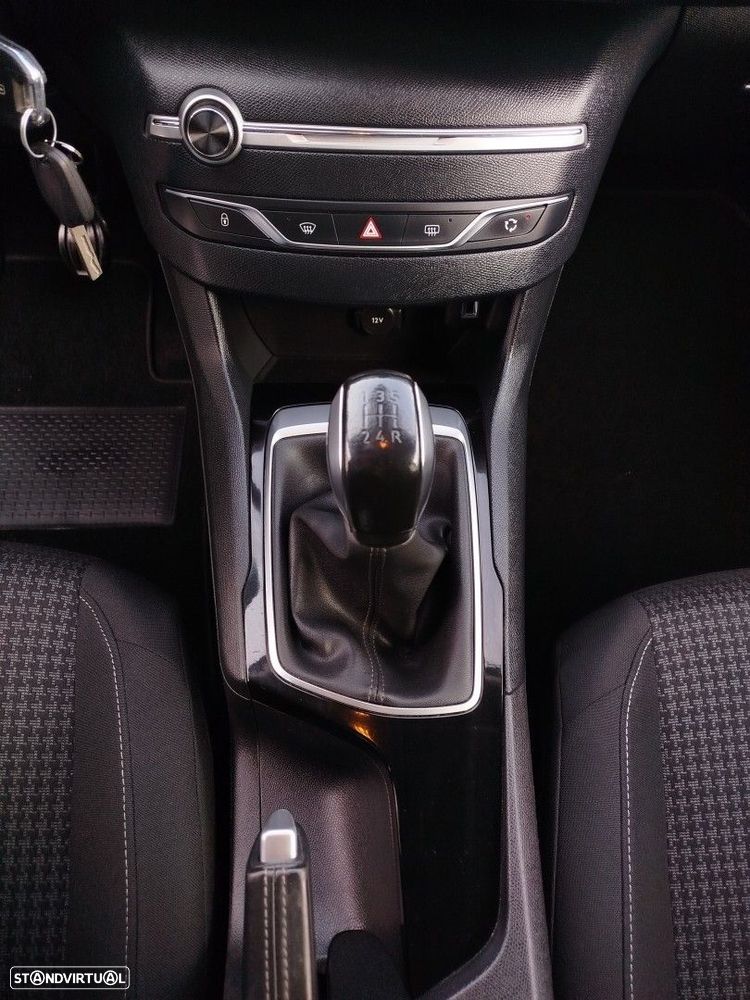 Peugeot 308 PureTech 110 Stop & Start Allure - 36