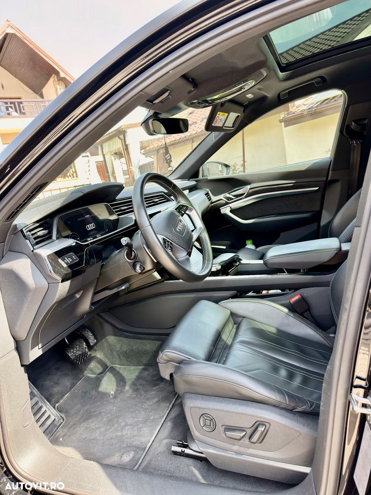 Audi e-tron Sportback 55 quattro advanced - 8