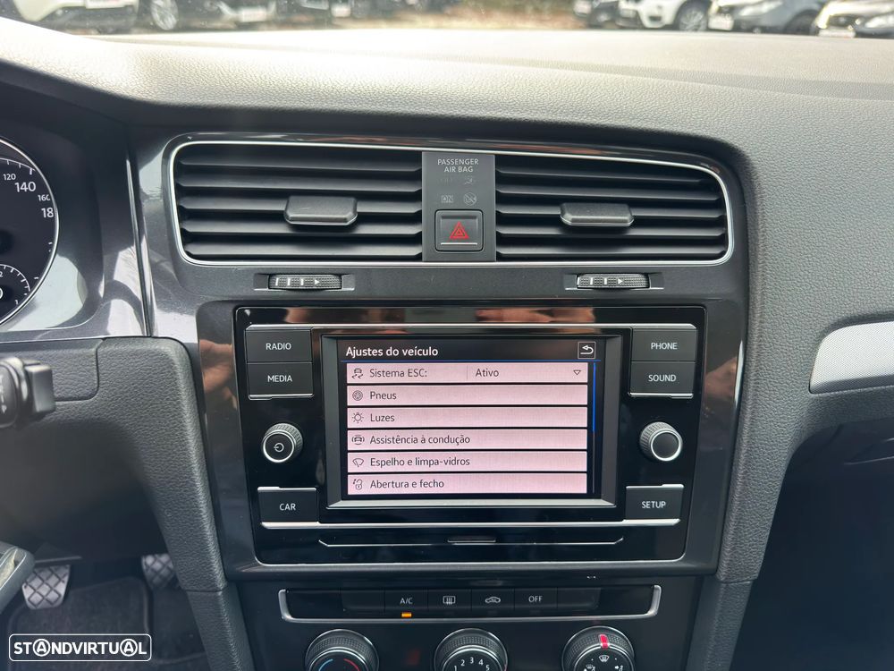 VW Golf 1.0 TSI Confortline - 18