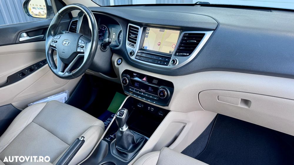 Hyundai Tucson blue 1.6 GDi 2WD Classic - 6