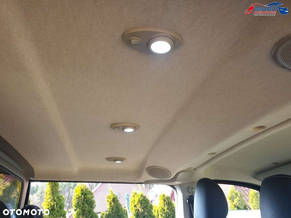 Opel VIVARO LONG 6 OSÓB - 20