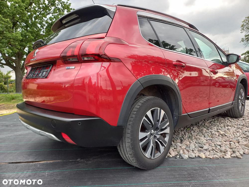 Peugeot 2008 1.2 Pure Tech Access EU6 - 13
