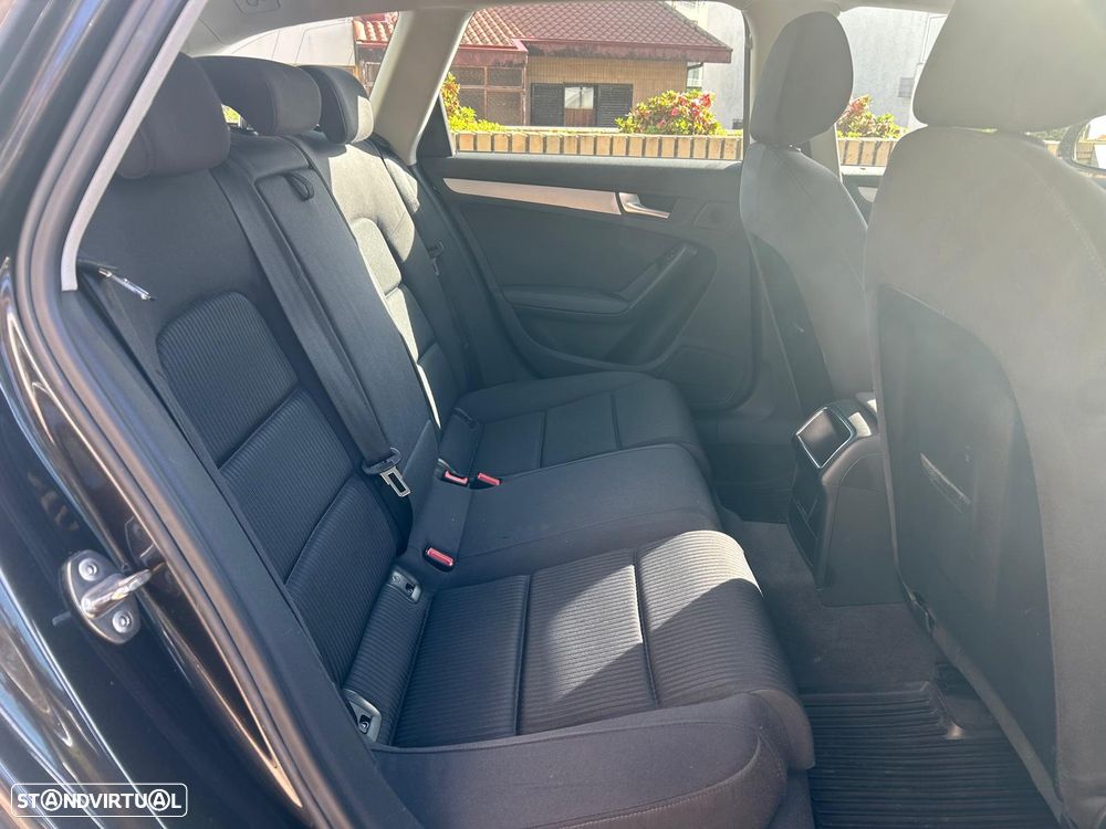 Audi A4 Avant 2.0 TDi Business Line Plus - 21