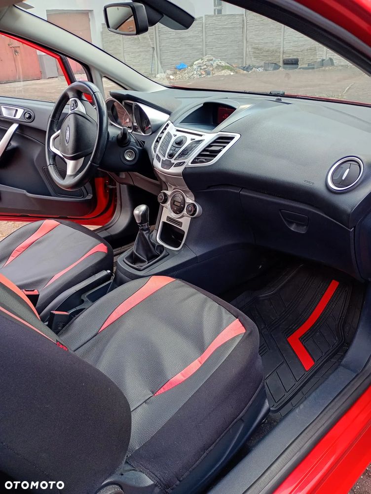 Ford Fiesta 1.25 Titanium EU6 - 6