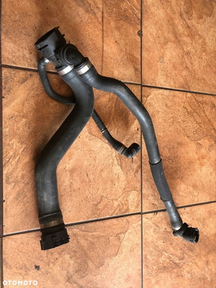 BMW E60 E61 2.0D N47 WĄŻ RURA WODY 7799747 LIFT - 7