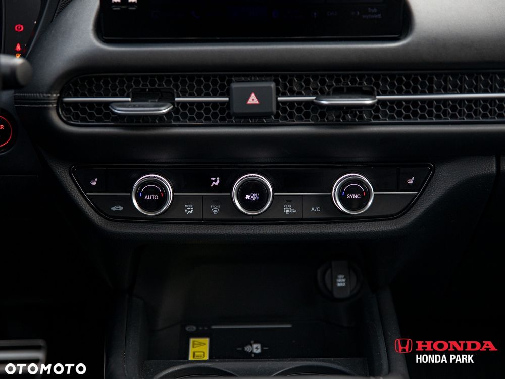 Honda ZR-V 2.0 i-MMD HEV Advance 2WD CVT - 24