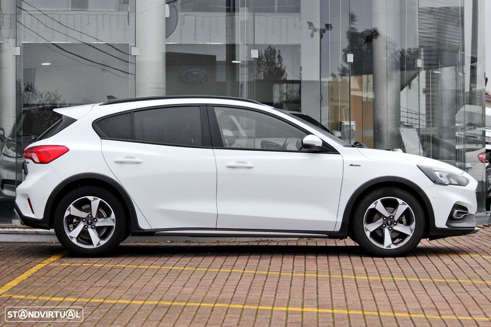 Ford Focus 1.0 EcoBoost MHEV Active X - 6
