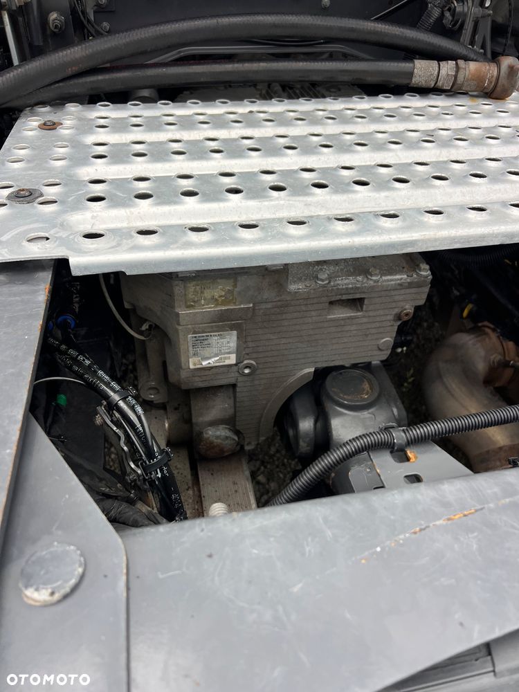 Renault GAMA T 480 HYDRAULIKA - 30