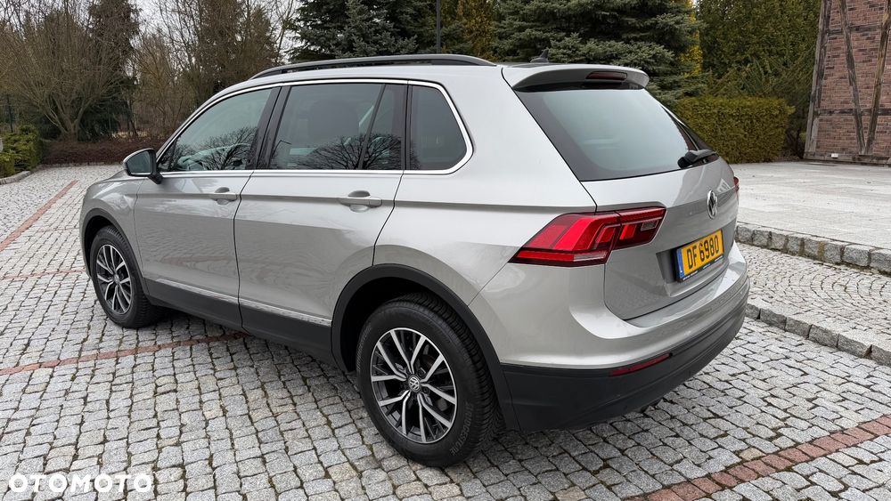 Volkswagen Tiguan 2.0 TDI SCR 4MOTION (BlueMotion Techn.) DSG Highline - 40