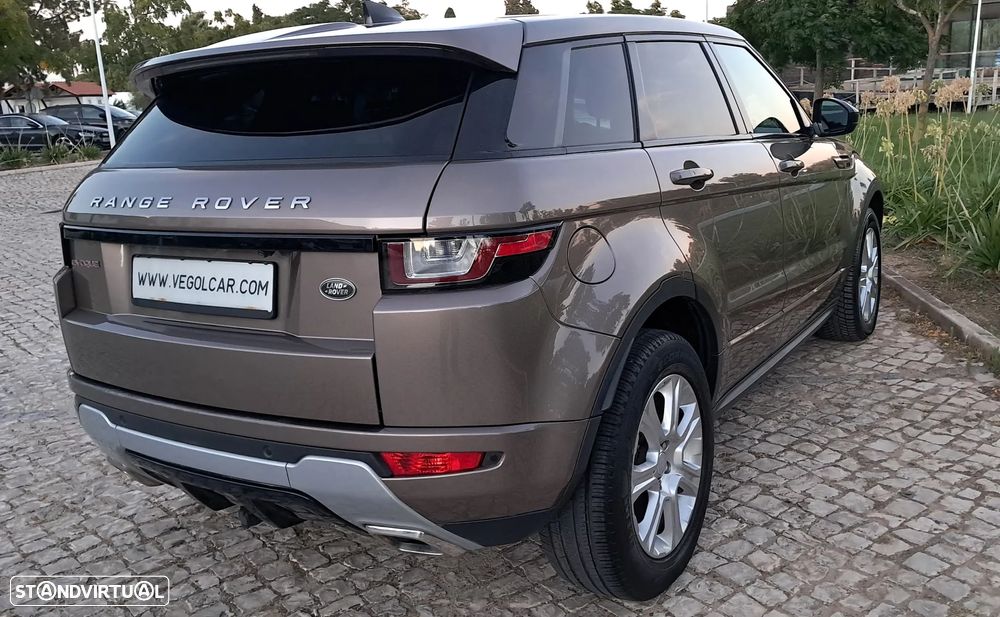 Land Rover Range Rover Evoque 2.0 D150 AWD R-Dynamic HSE Auto - 5