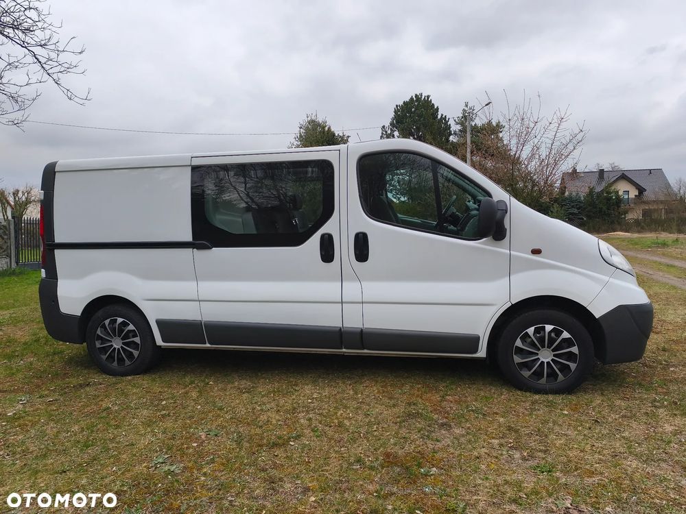 Opel VIVARO - 18