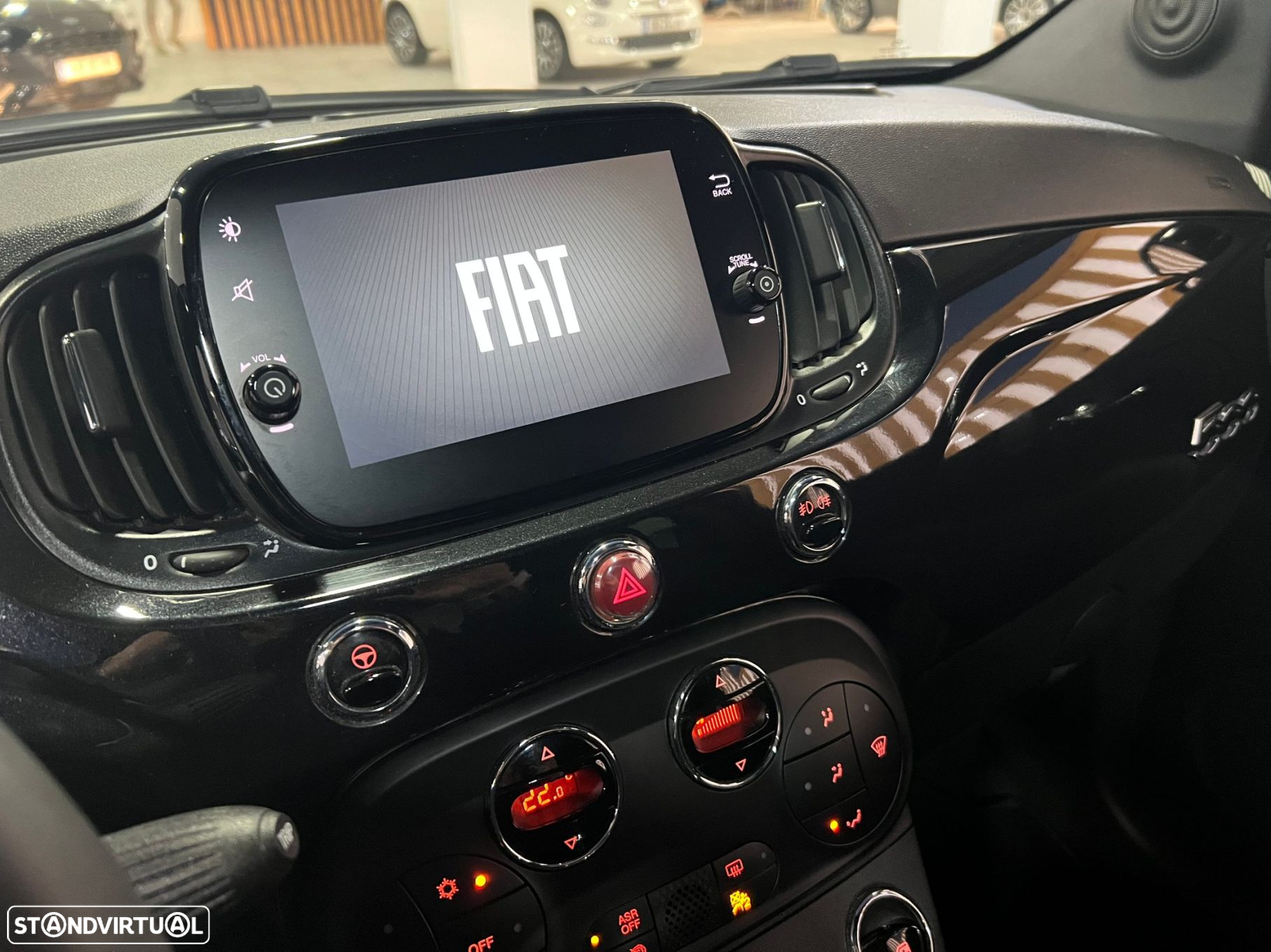 Fiat 500 1.0 Hybrid - 21