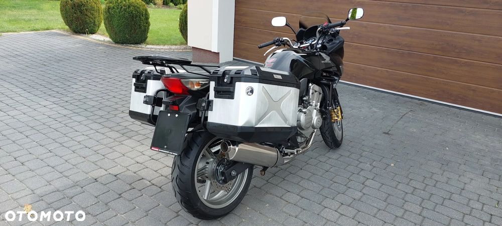Honda CBF - 2