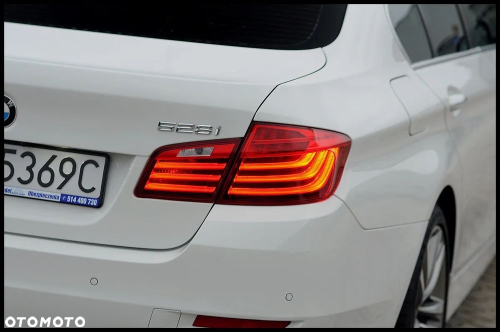 BMW Seria 5 528i - 20