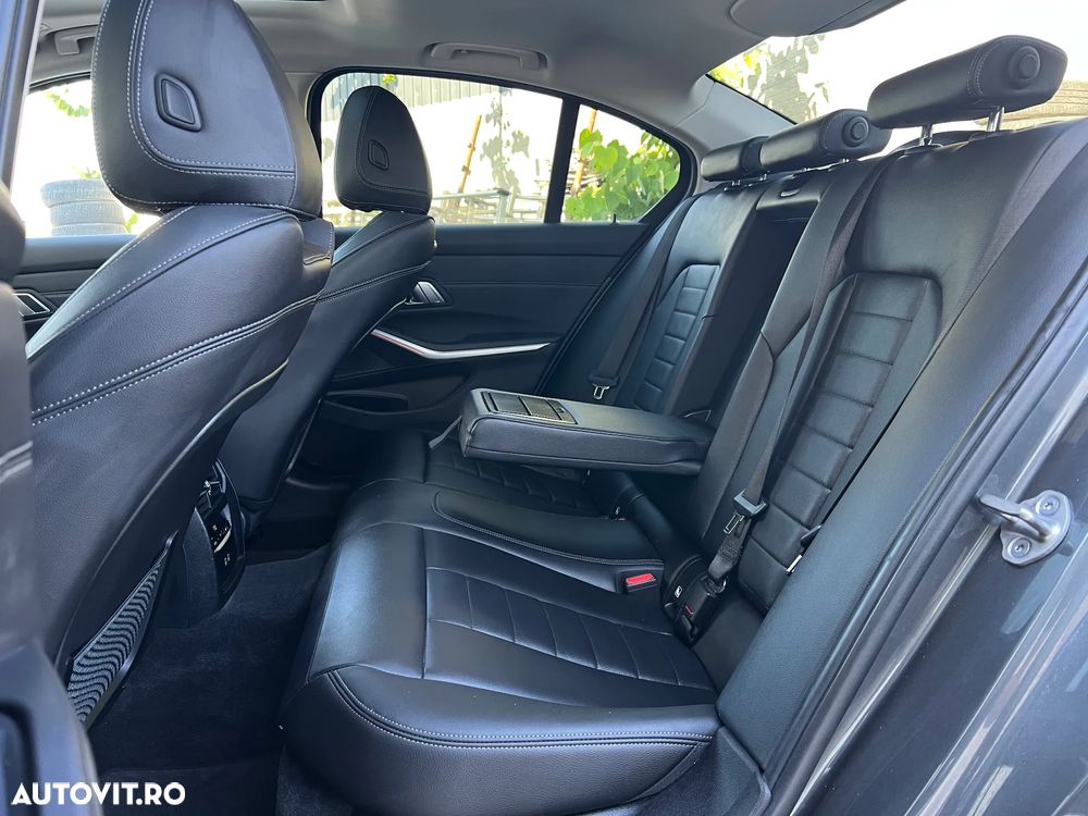 BMW Seria 3 320d xDrive AT MHEV - 6