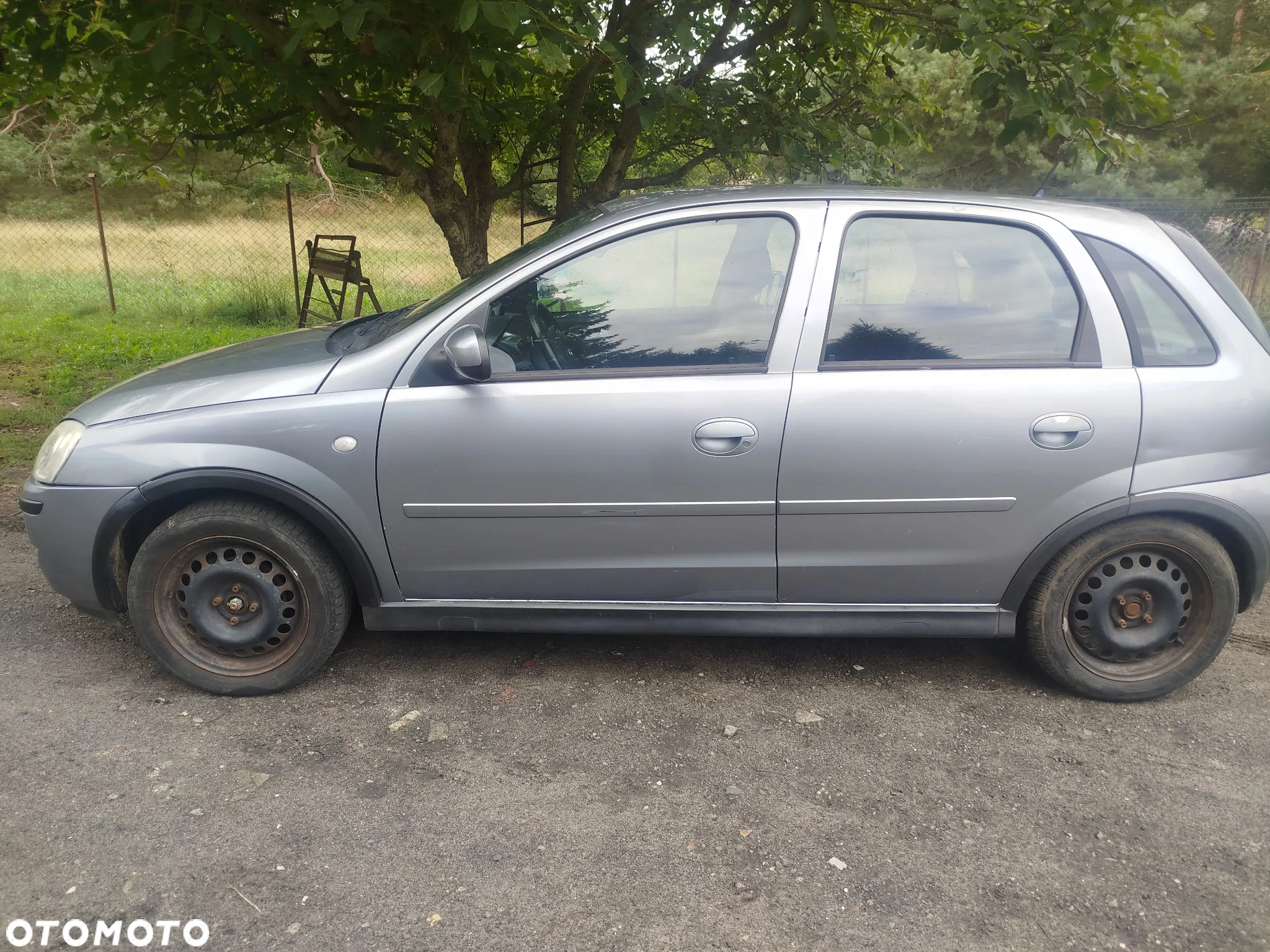 Opel Corsa 1.2 16V Enjoy - 8