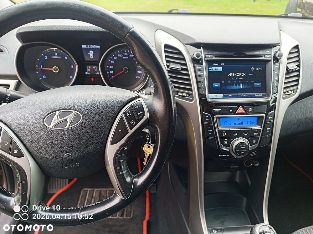 Hyundai i30 1.6 CRDI Trend - 3