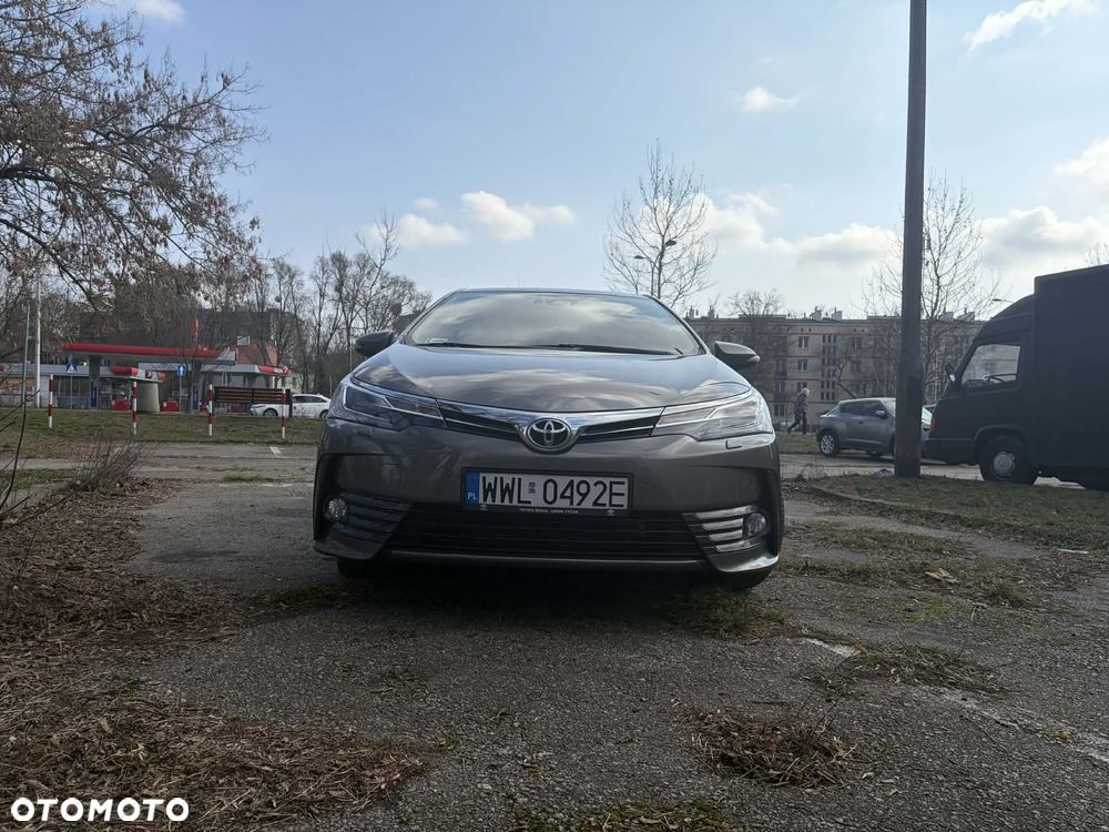 Toyota Corolla 1.6 Comfort - 2