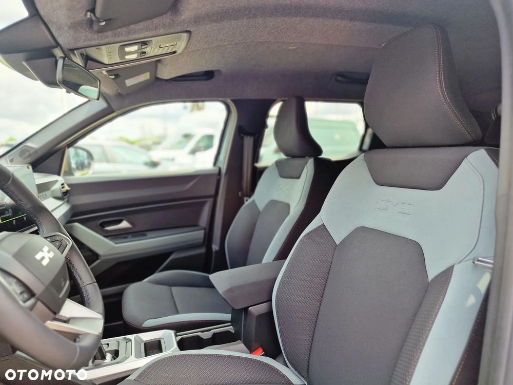 Dacia Duster 1.6 Full Hybrid 140 Extreme MMT - 11