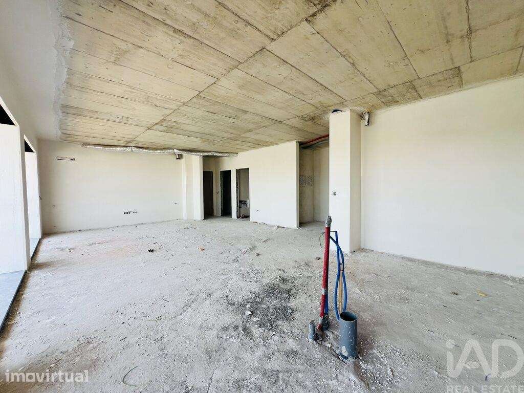 Apartamento T3 em Parceiros e Azoia de 130,00 m2 - Grande imagem: 3/28