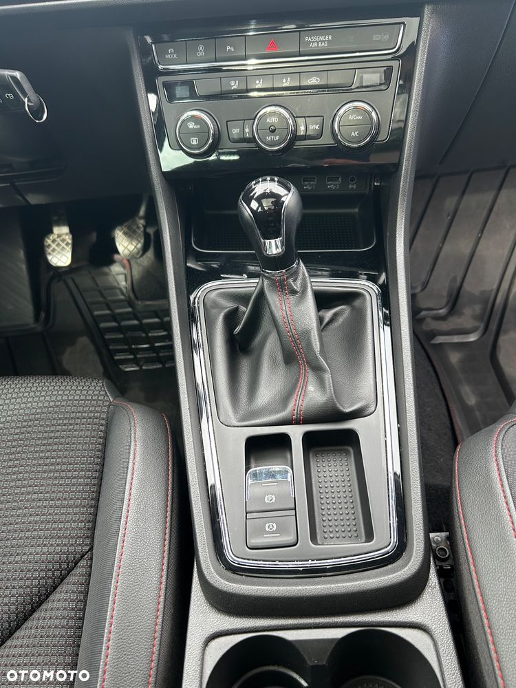 Seat Leon 1.5 TSI FR - 12