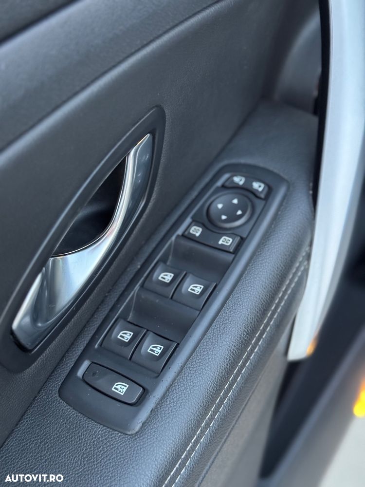 Renault Megane dCi 130 FAP BOSE Edition - 14