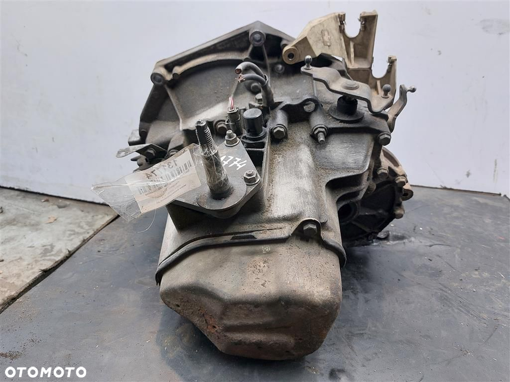 Skrzynia biegów Manualna Peugeot 307  I 1.4 73KM 2001-2005 5 BIEGÓW - 5
