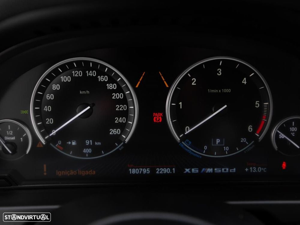 BMW X6 M50 d xDrive - 25