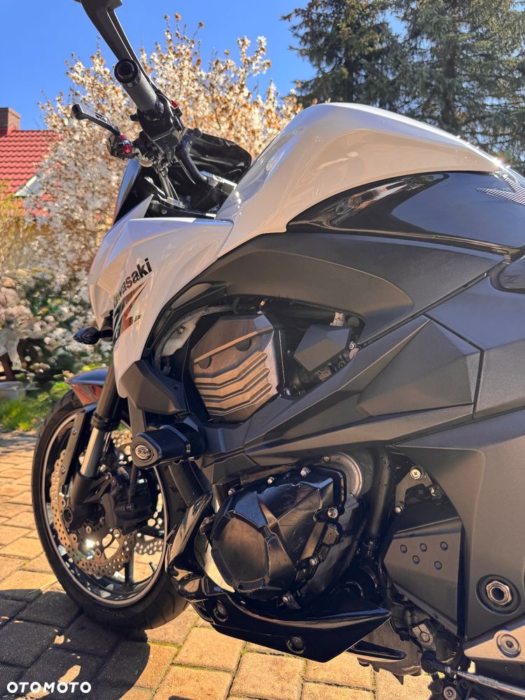 Kawasaki Z - 9