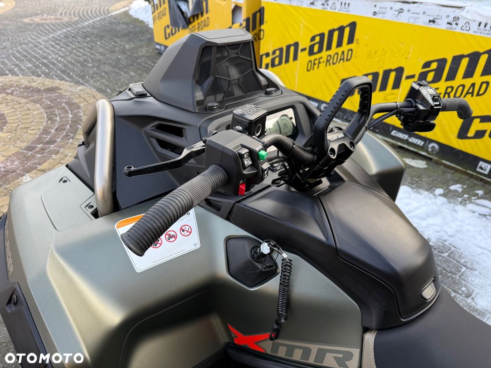 Can-Am Outlander - 9