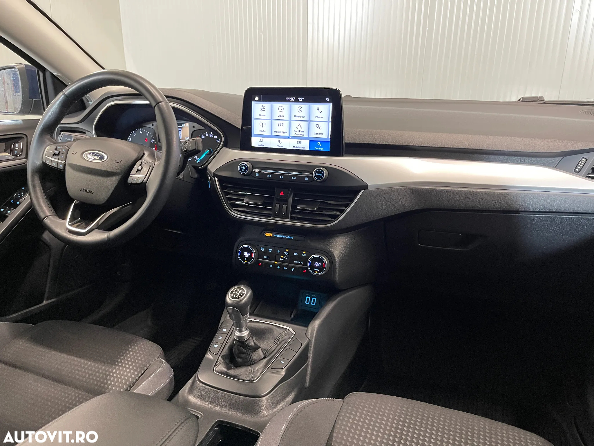 Ford Focus 1.0 EcoBoost Trend Edition - 8