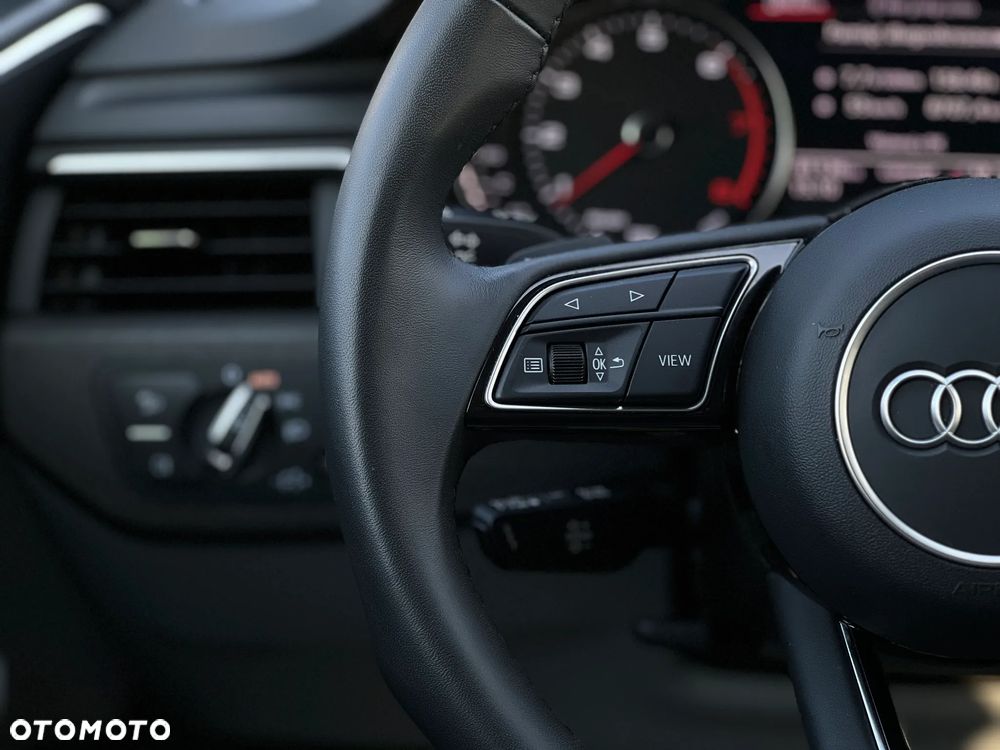 Audi A4 Limousine - 21