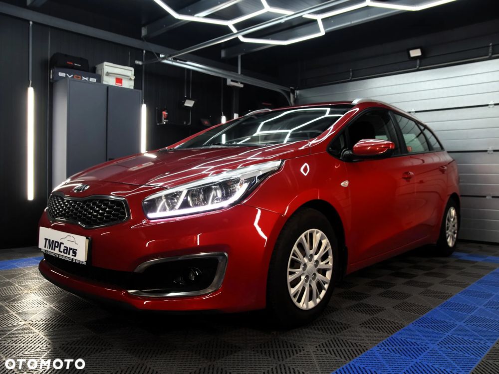 Kia Ceed - 3