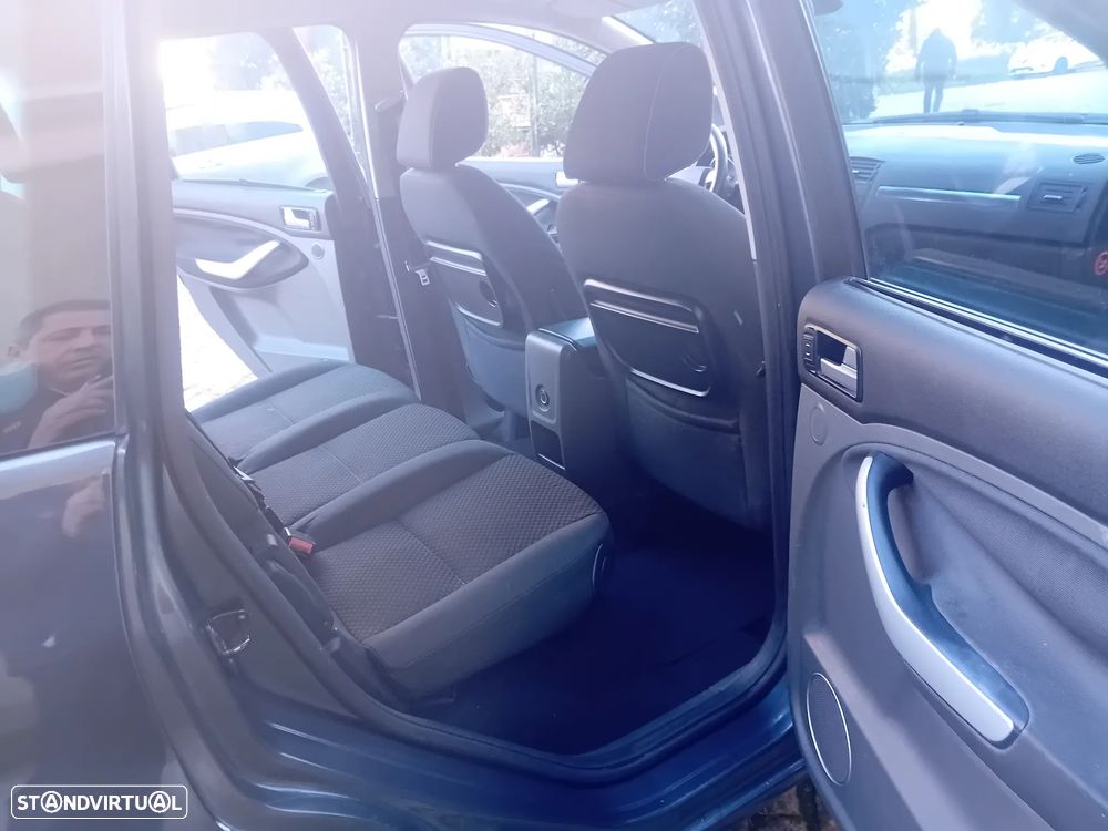 Ford Focus C-Max 1.6 TDCi Trend - 23