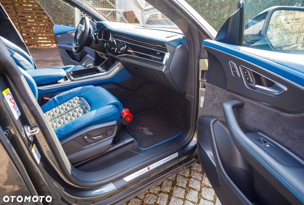 Audi RS Q8 - 21