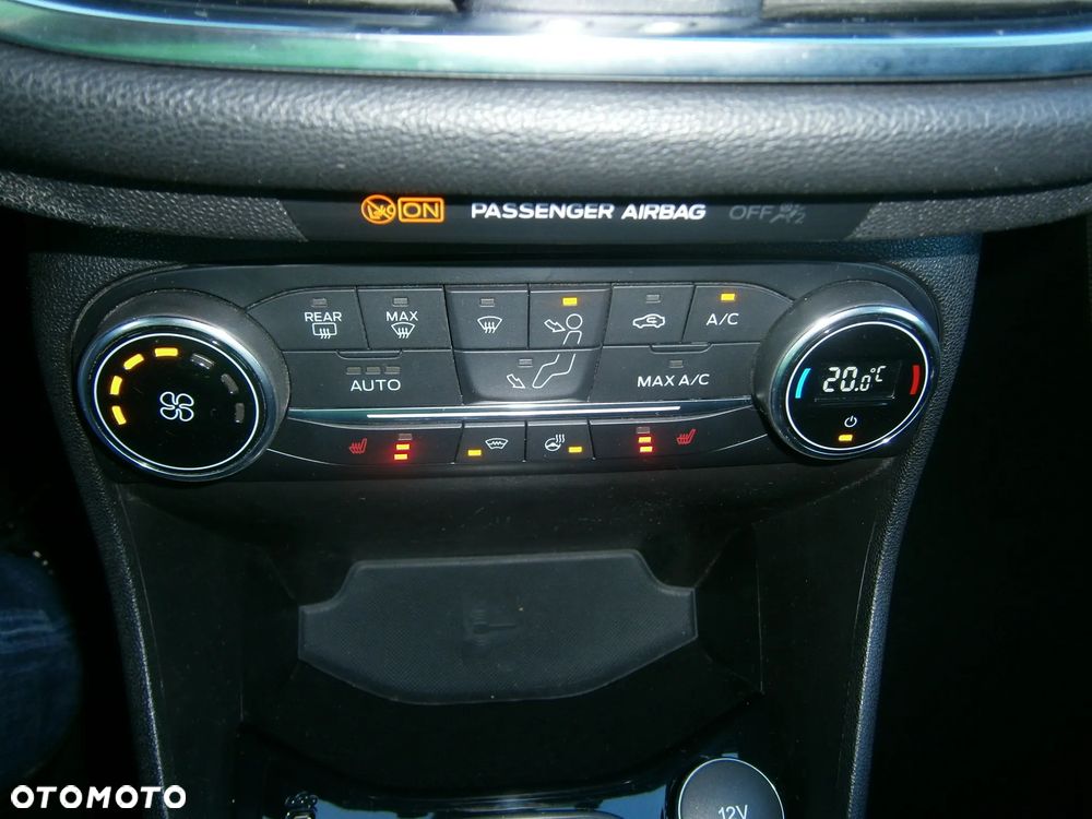 Ford Fiesta 1.0 EcoBoost Titanium ASS EU6 - 22