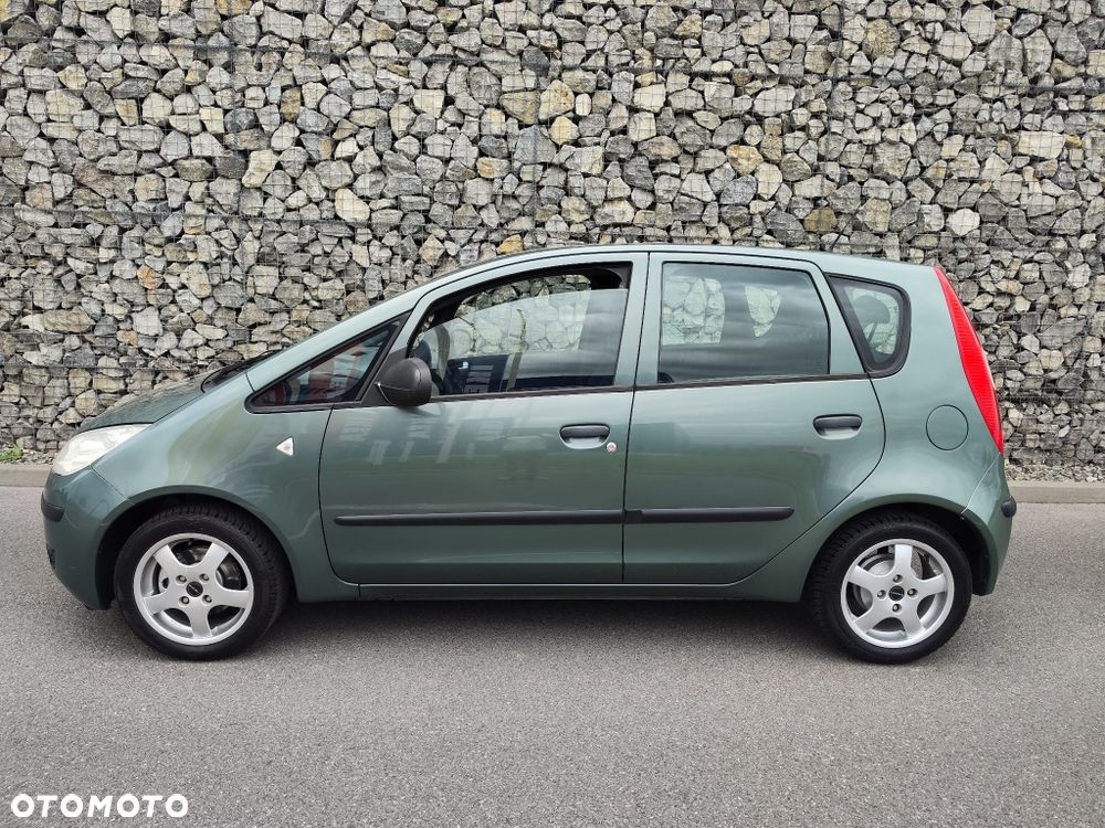 Mitsubishi Colt - 4