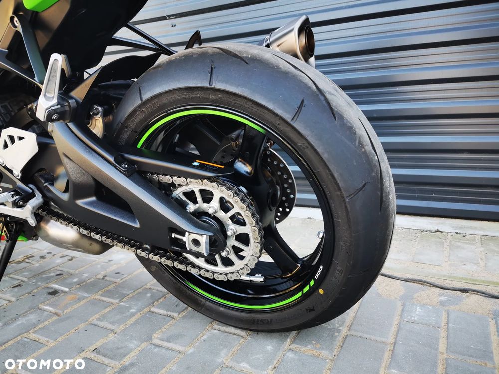 Kawasaki Ninja - 19