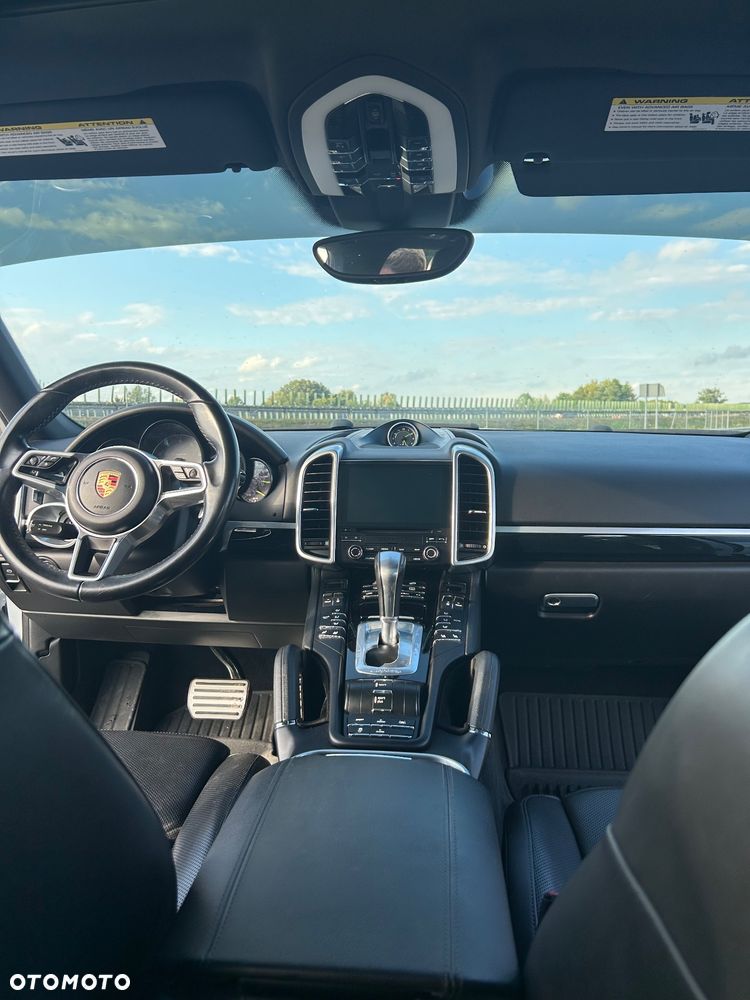 Porsche Cayenne S e-Hybrid Platinum Edition - 13