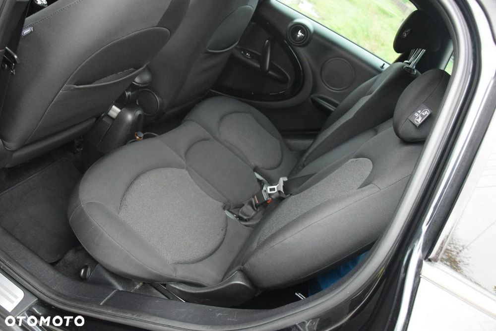 MINI Countryman One D - 24